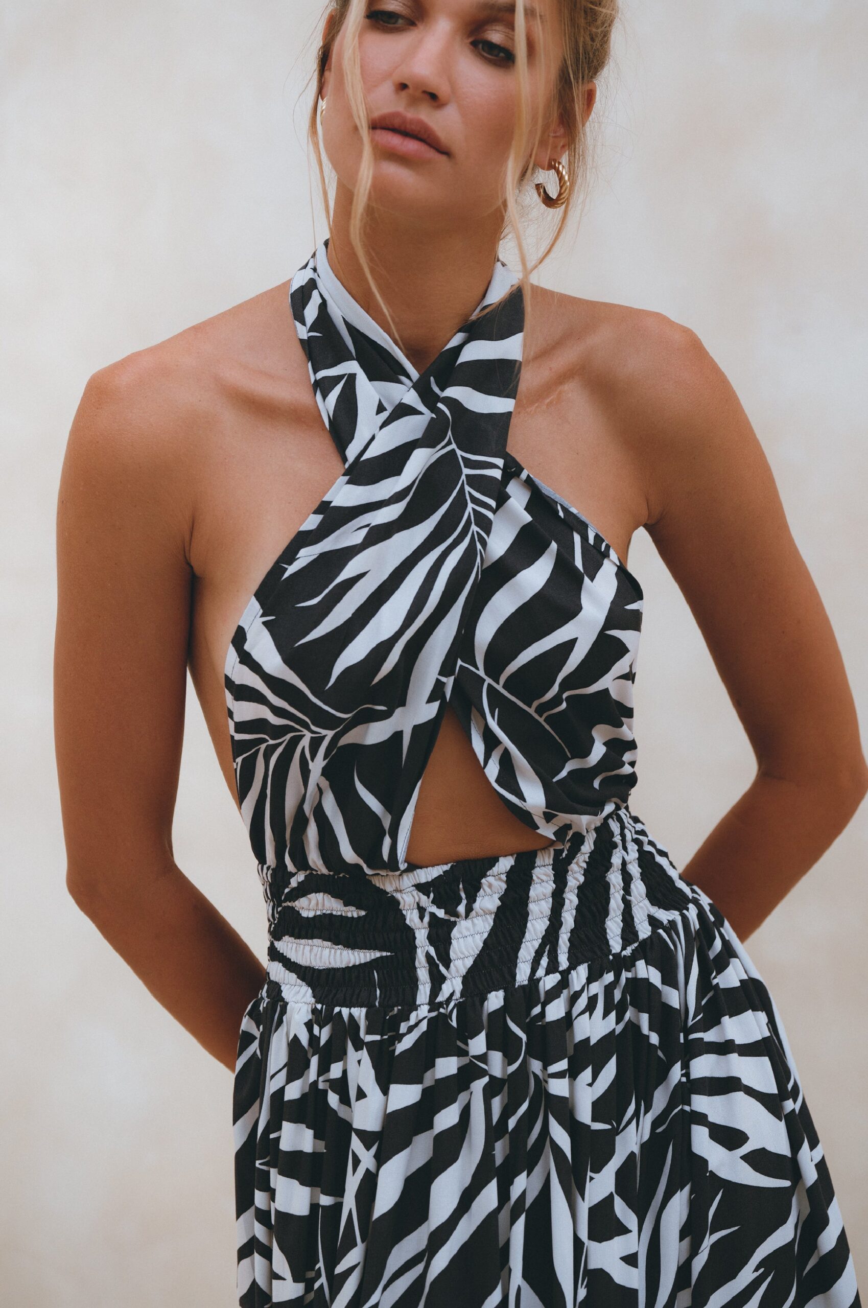 Glowing Hera Infinity Dress - Image 4