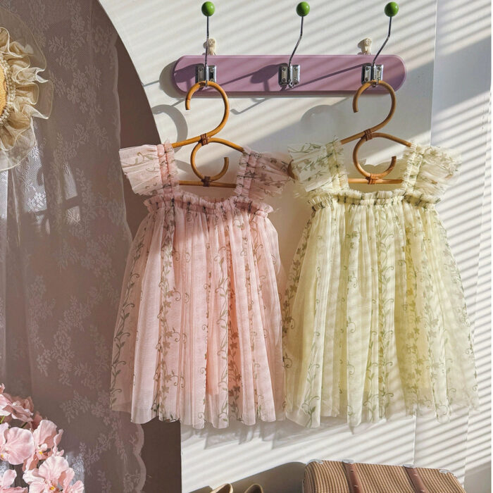 Summer Arrival Floral Pattern Fly Sleeves Tulle Dress for Stylish Girls